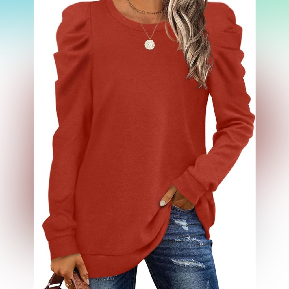 Crew neck with puff sleeve